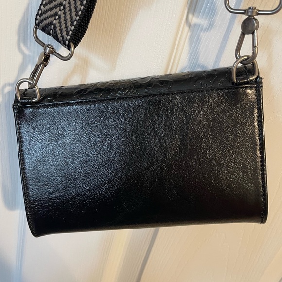 The Sak - Picture 4 of 6